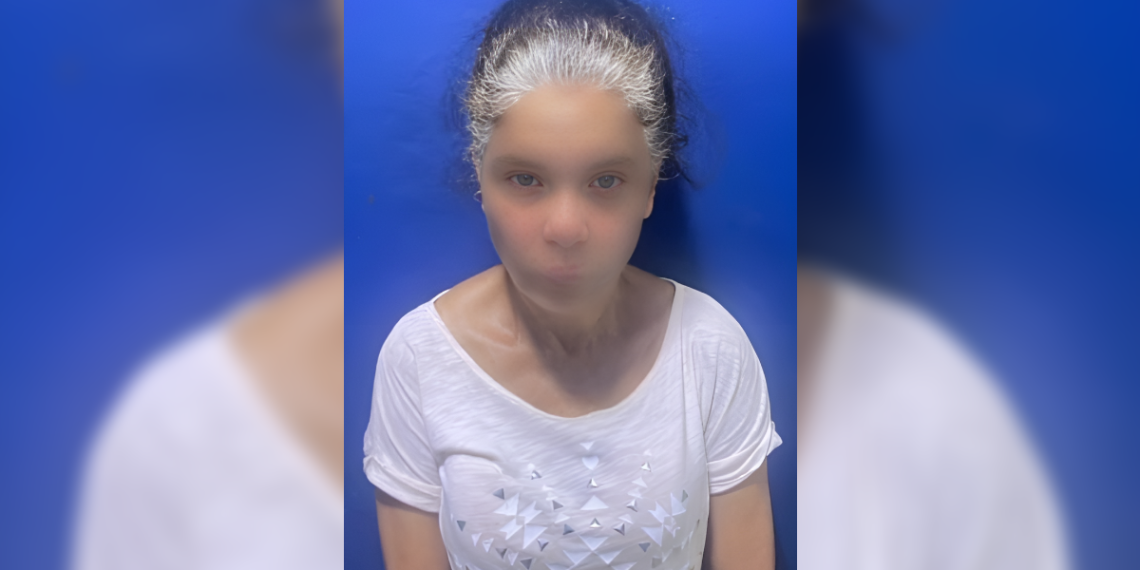 Arrestan mujer por agredir a su madre anciana en Moca